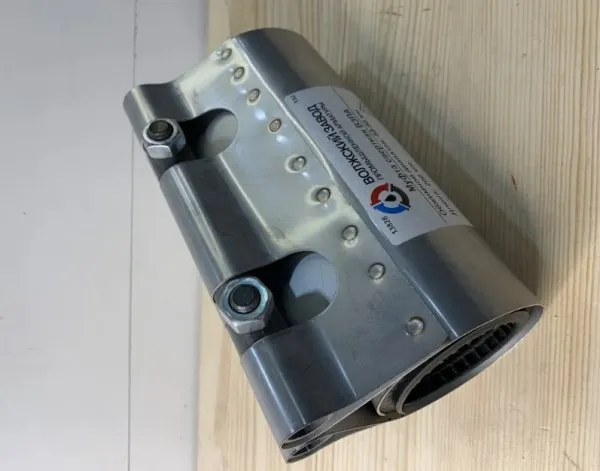 Хомут ремонтный (159 - 170мм) (муфта свертная) DN150 (159-170) L200 PN16