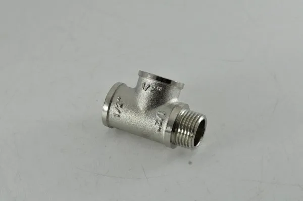 Тройник 1/2" ггш